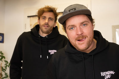 Kliemannsland official hoodie schwarz