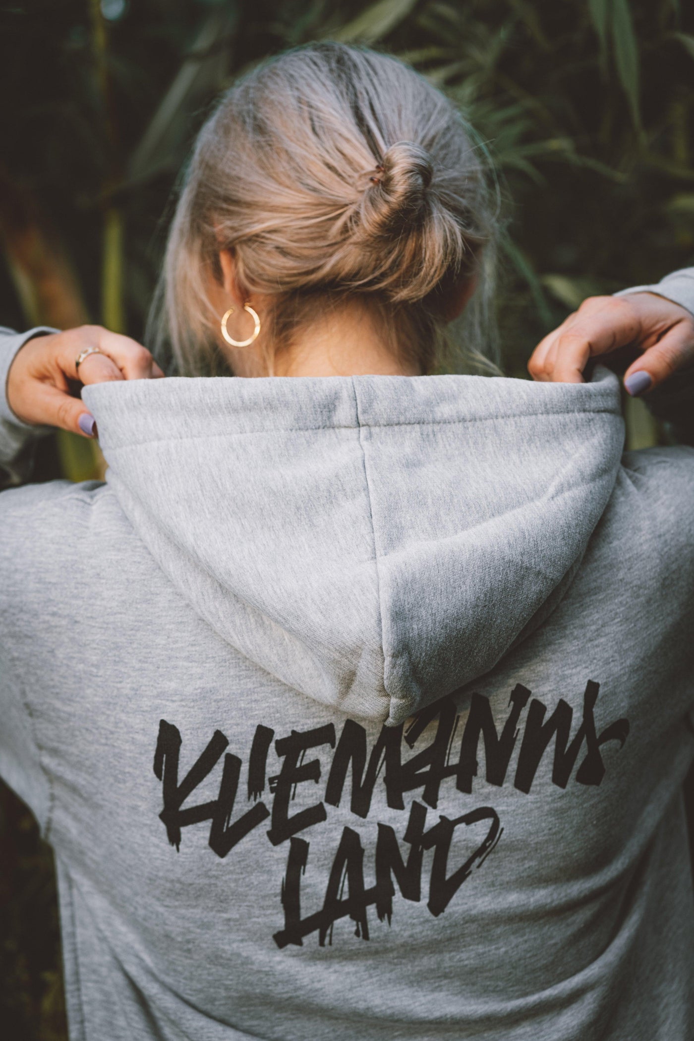 KLIEMANNSLAND HOODIE GRAU - kliemannsland